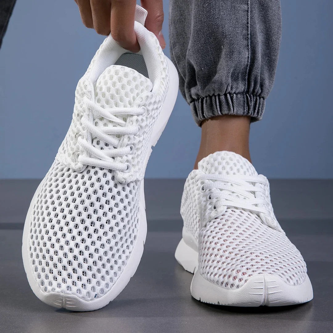 Riven Ultralight Mesh Sneakers