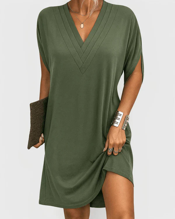 Evelyn V-Neck Short Sleeve Chic Dress